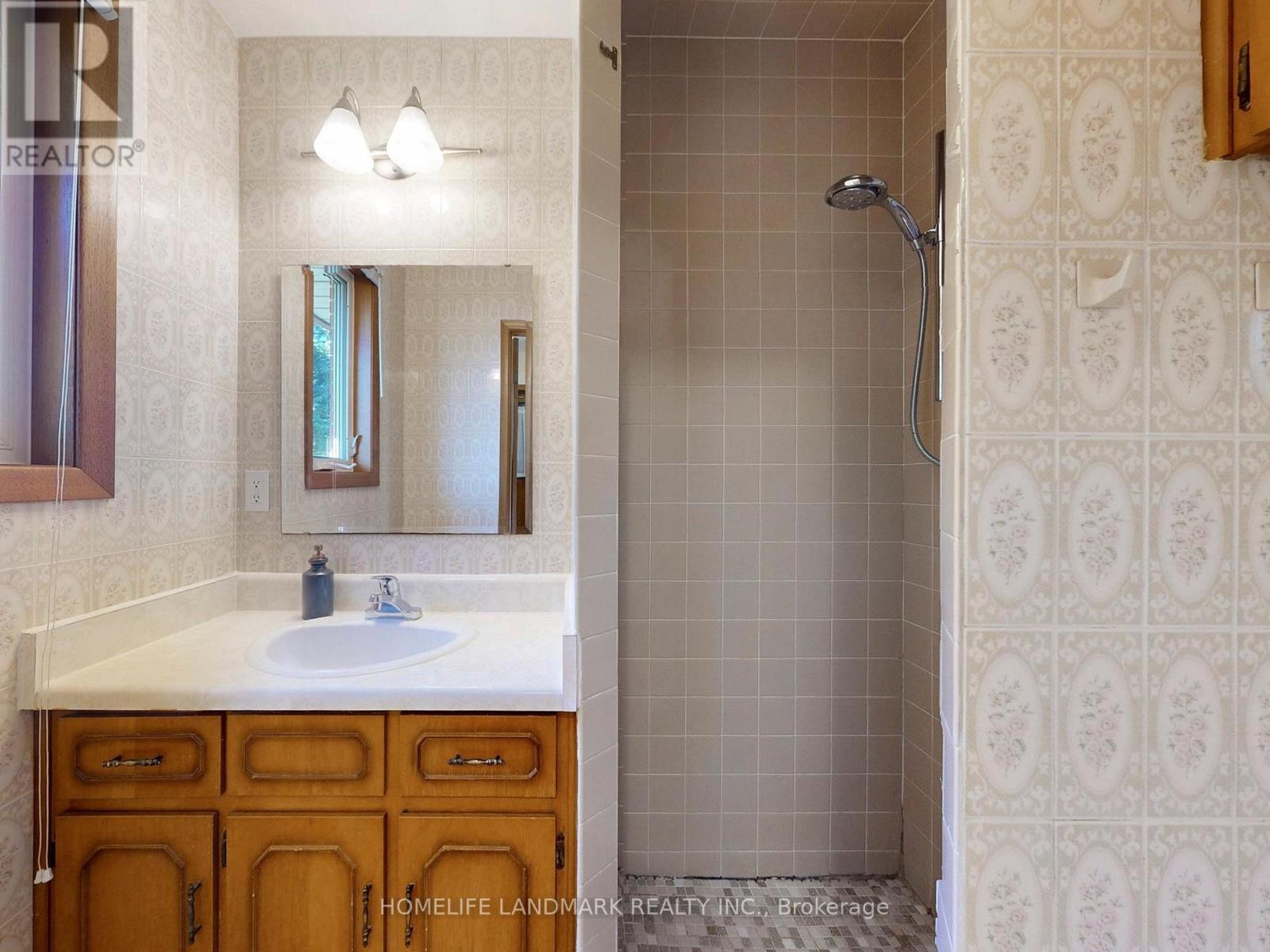 7897 Hwy 7 Road, Guelph/eramosa, Ontario  N1H 6H8 - Photo 17 - X12444774