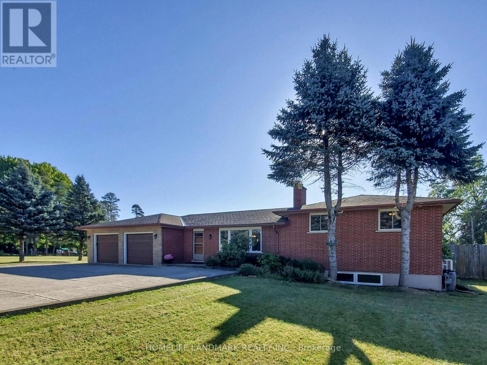 7897 Hwy 7 Road, Guelph/eramosa, Ontario  N1H 6H8 - Photo 3 - X12444774
