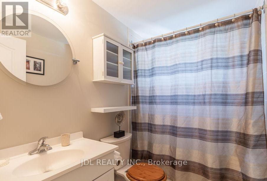 908 - 6400 Huggins Street, Niagara Falls, Ontario  L2J 3G5 - Photo 14 - X12444789