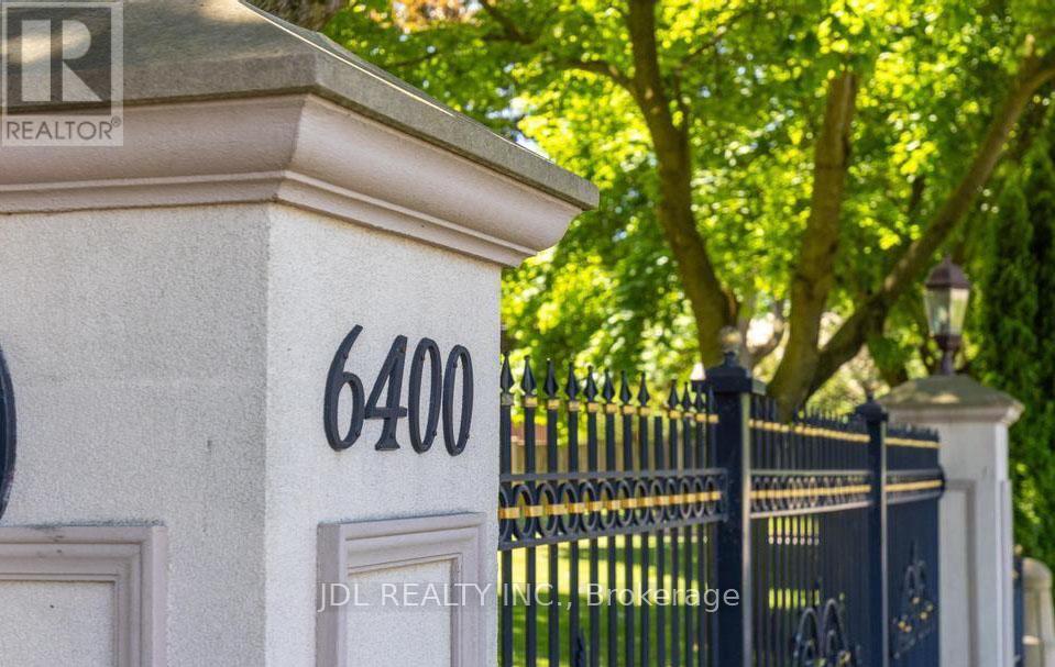 908 - 6400 Huggins Street, Niagara Falls, Ontario  L2J 3G5 - Photo 3 - X12444789