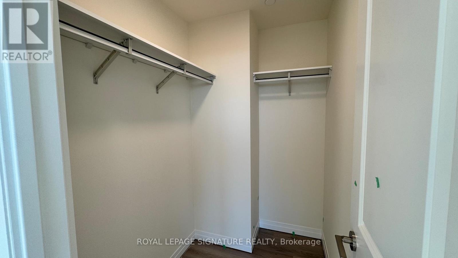1509 - 15 Watergarden Drive, Mississauga, Ontario  L5R 1B2 - Photo 14 - W12422474