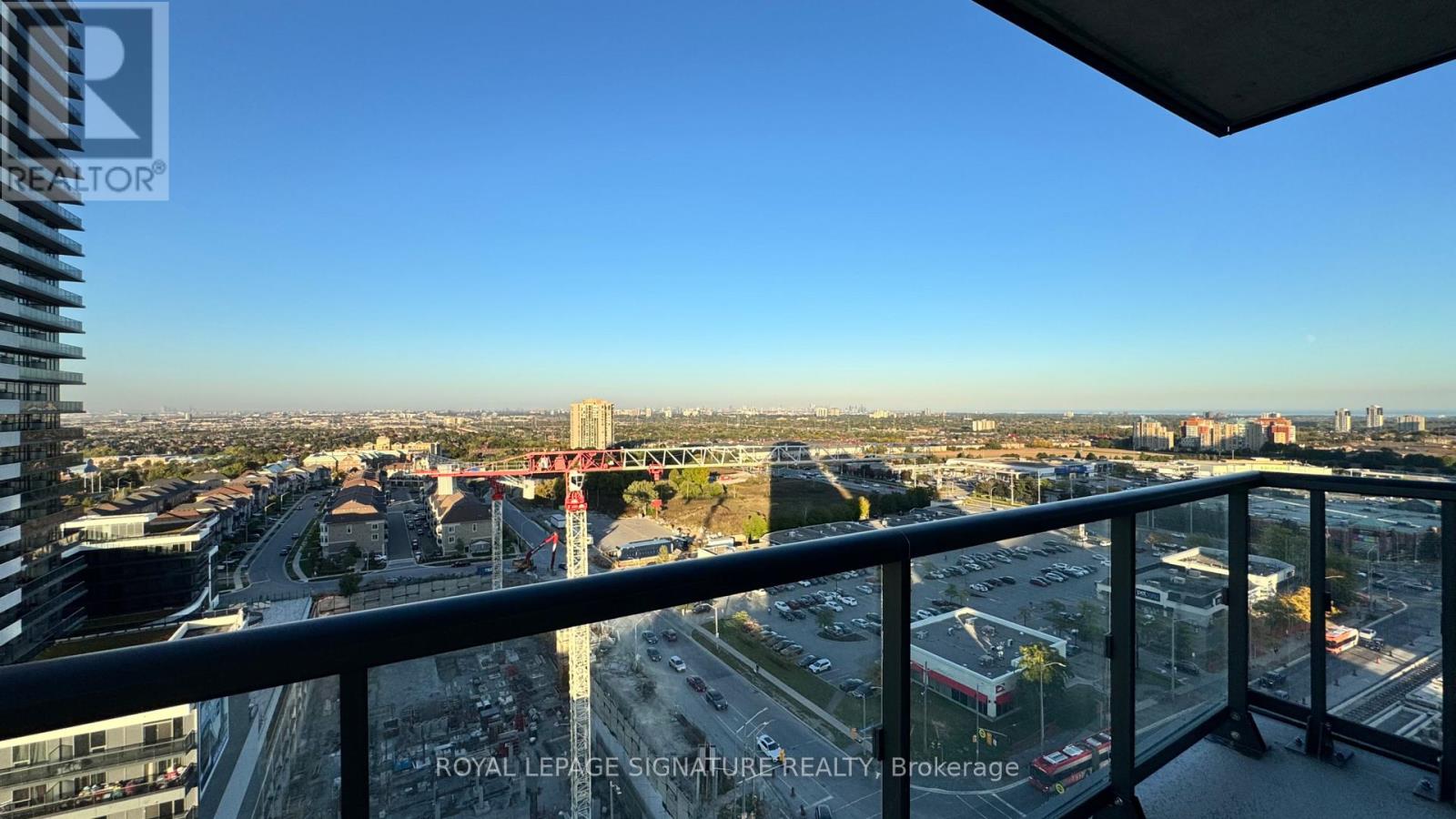 1509 - 15 Watergarden Drive, Mississauga, Ontario  L5R 1B2 - Photo 19 - W12422474