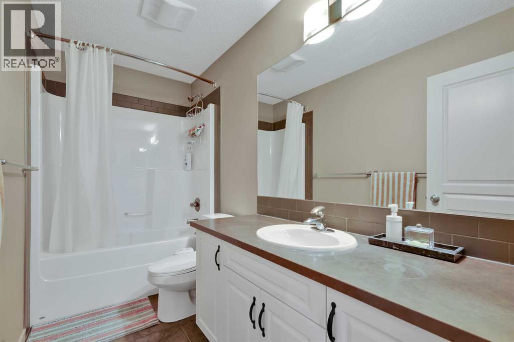 164 Reunion Grove Nw, Airdrie, Alberta  T4B 0Z3 - Photo 16 - A2243503