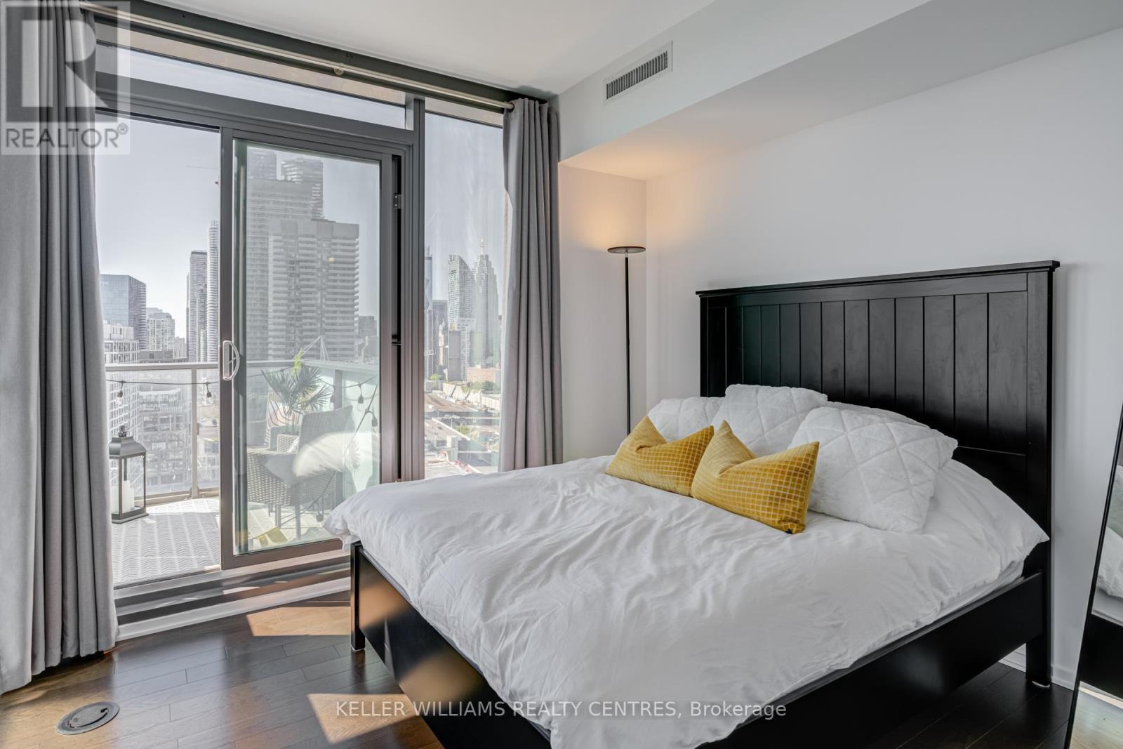 2009 - 16 Bonnycastle Street, Toronto, Ontario  M5A 0C9 - Photo 32 - C12436288