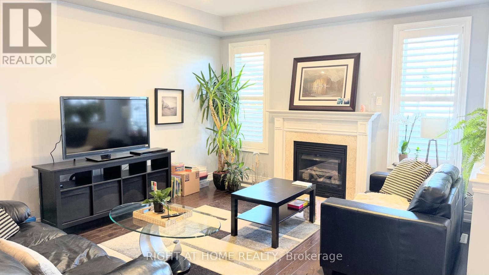 2431 Pine Glen Road, Oakville, Ontario  L6M 0R6 - Photo 6 - W12438028