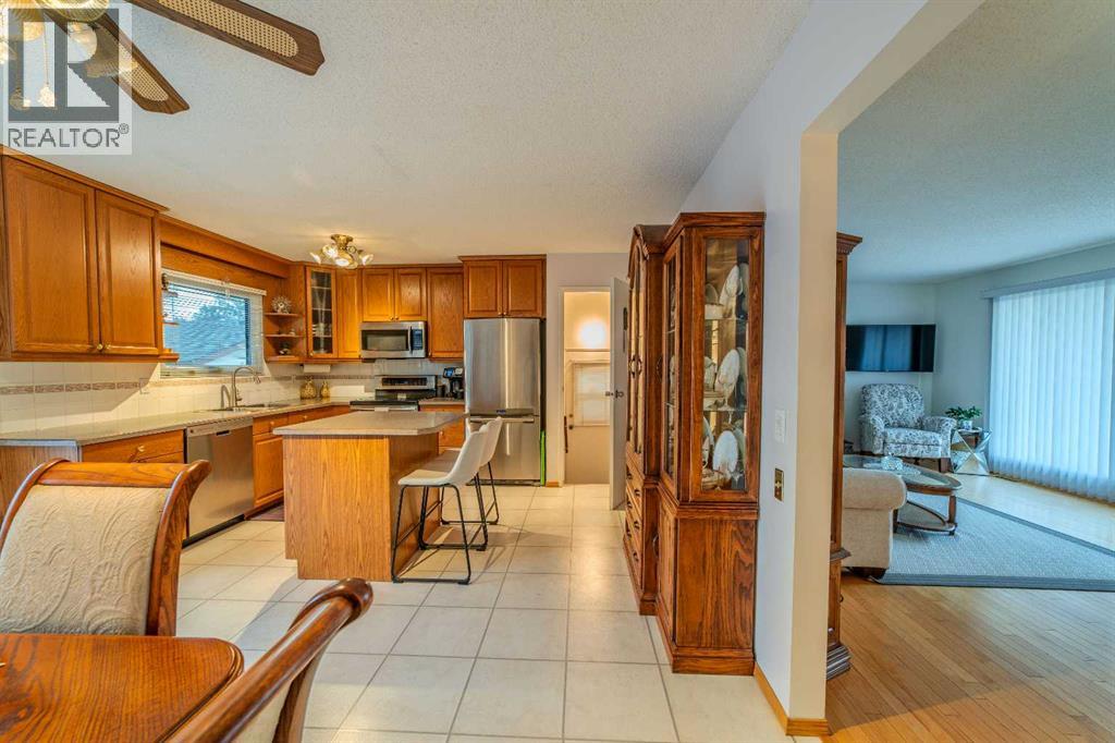 128 Maitland Road Ne, Calgary, Alberta  T2A 4Z2 - Photo 9 - A2261764