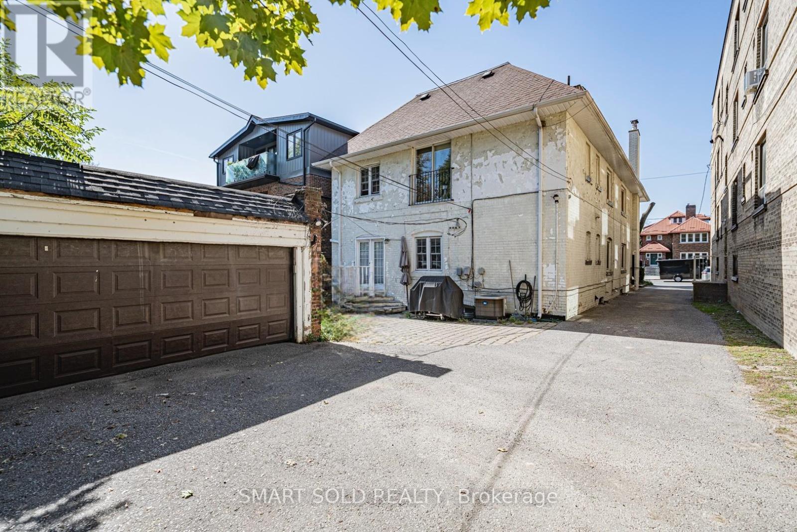 889 Avenue Road, Toronto, Ontario  M5P 2K7 - Photo 49 - C12444804