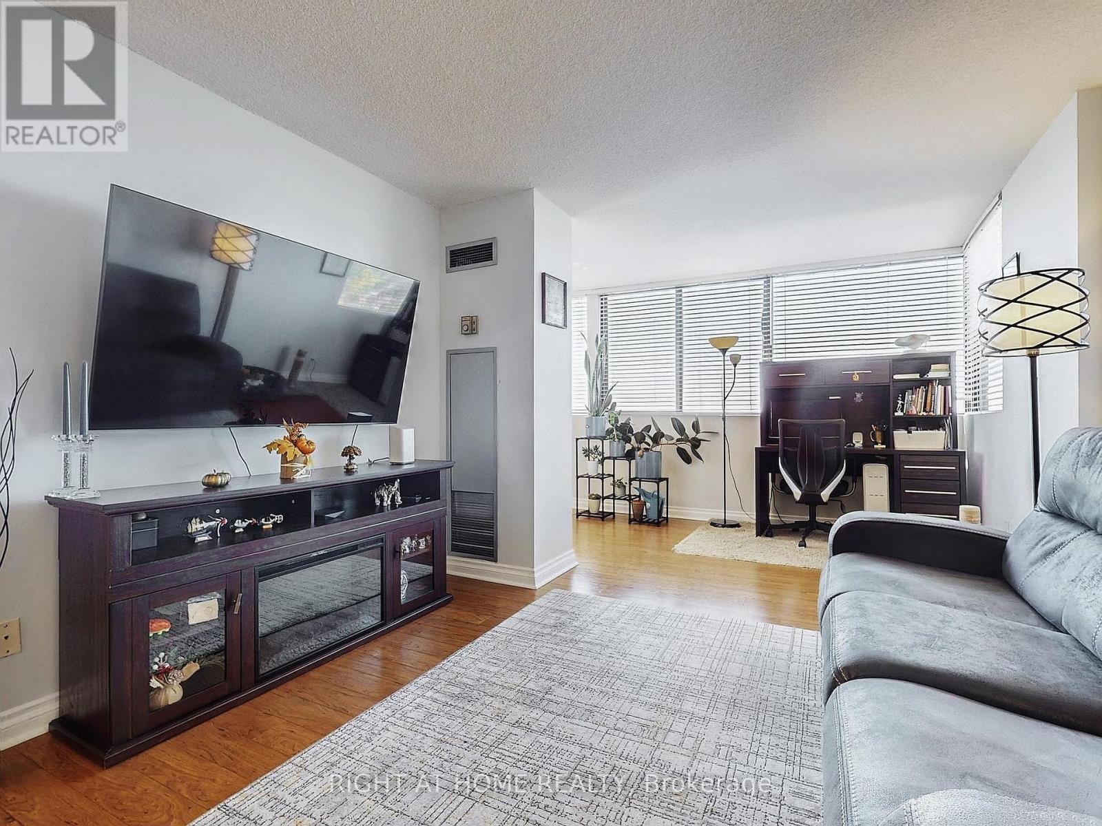 2503 - 133 Torresdale Avenue, Toronto, Ontario  M2R 3T2 - Photo 12 - C12444805