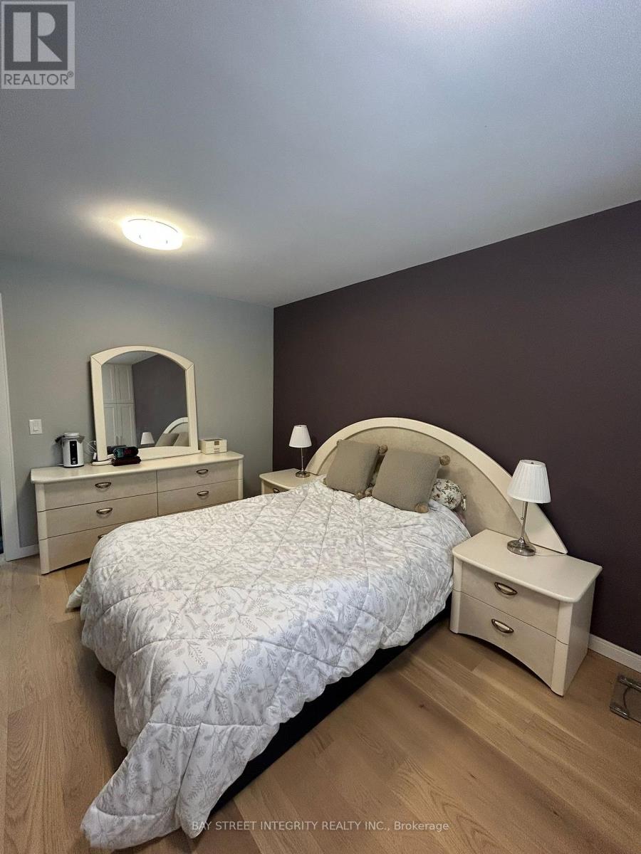 99 Mercer Crescent, Markham, Ontario  L3P 4K2 - Photo 16 - N12444797