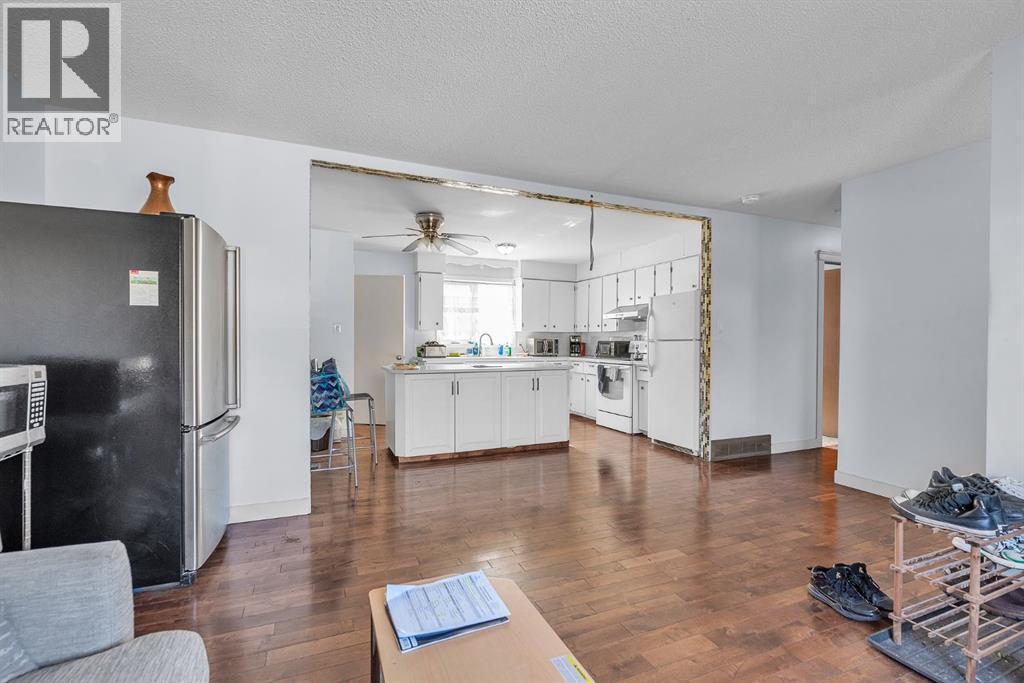 4419 Marlborough Drive Ne, Calgary, Alberta  T2A 2Z4 - Photo 6 - A2262104
