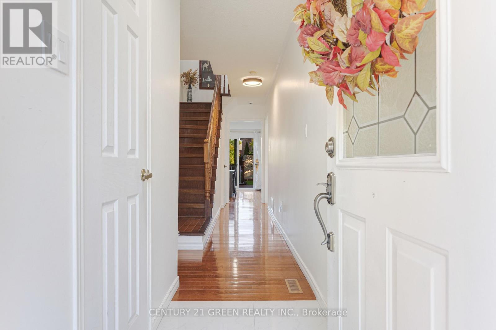 2146 Shady Glen Road, Oakville, Ontario  L6M 3N7 - Photo 4 - W12444791