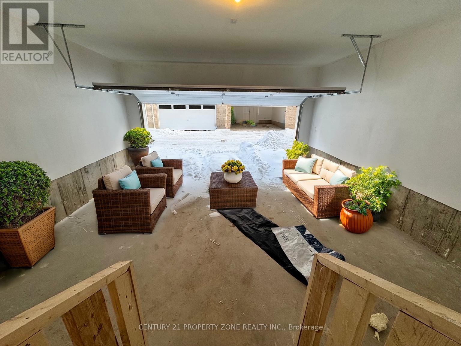 6 Bellasera Way, Caledon, Ontario  L7C 1Z9 - Photo 8 - W12444807
