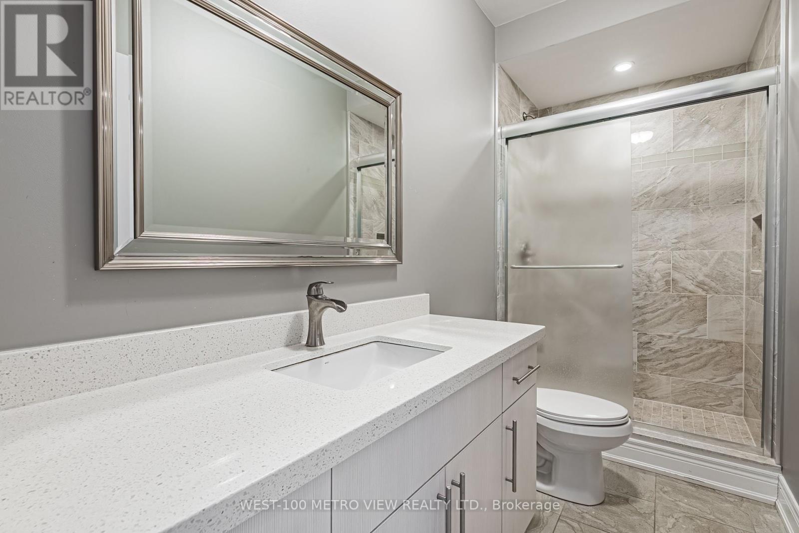 589 Glen Park Avenue, Toronto, Ontario  M6B 2G4 - Photo 21 - W12444808