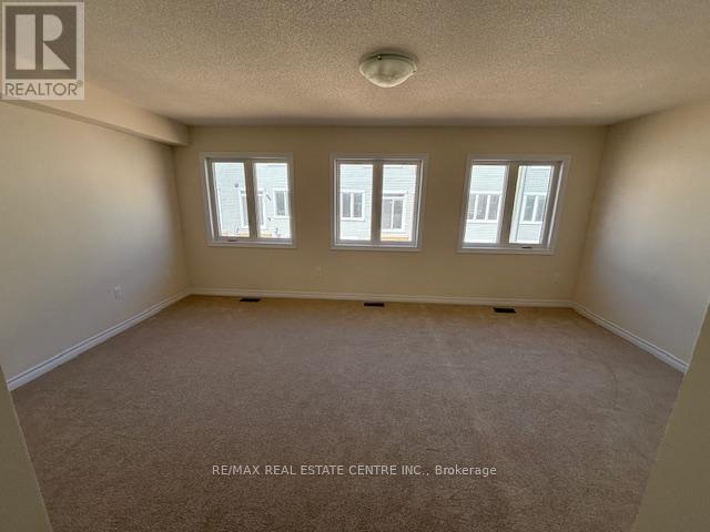 102 Mcgill Avenue, Erin, Ontario  N0B 1T0 - Photo 17 - X12444794