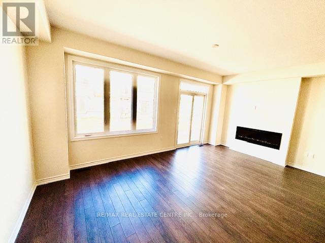 102 Mcgill Avenue, Erin, Ontario  N0B 1T0 - Photo 4 - X12444794