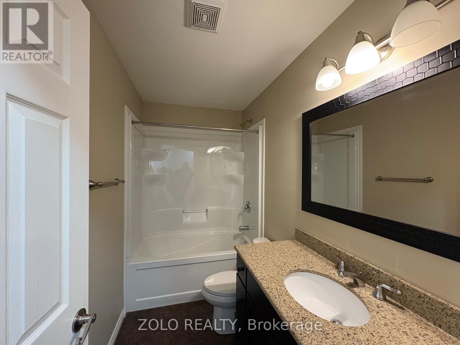 159 Erie Street, St. Thomas, Ontario  N5R 2N5 - Photo 13 - X12444796