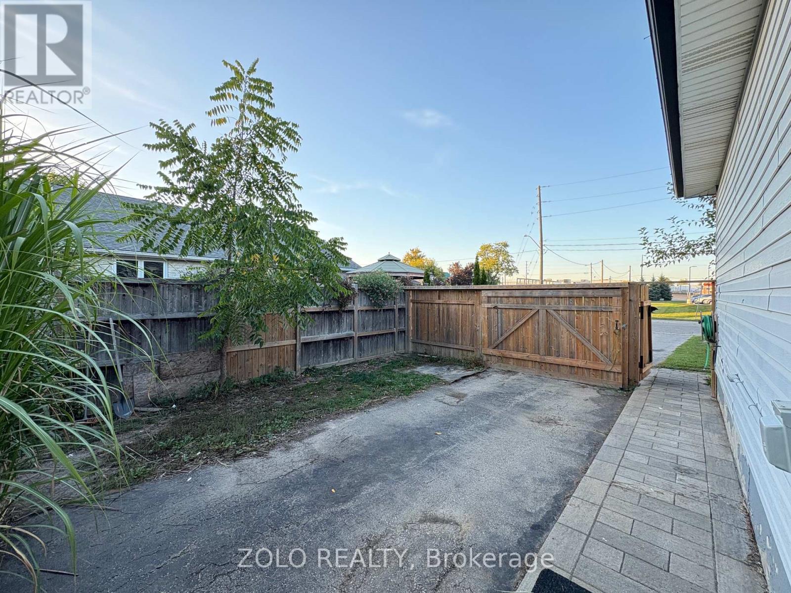 159 Erie Street, St. Thomas, Ontario  N5R 2N5 - Photo 19 - X12444796