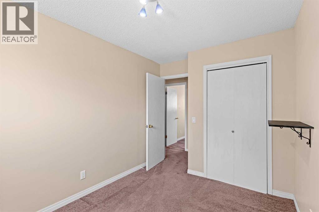 212 Queen Anne Road Se, Calgary, Alberta  T2J 4S7 - Photo 18 - A2258825
