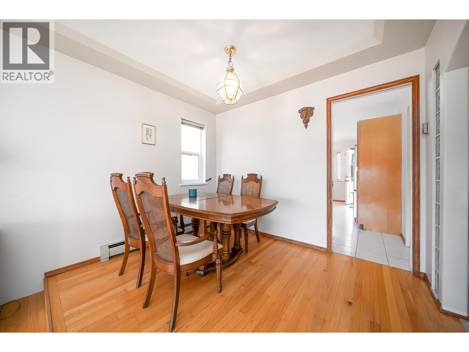 125 N Warwick Avenue, Burnaby, British Columbia  V5B 1K8 - Photo 11 - R3050235