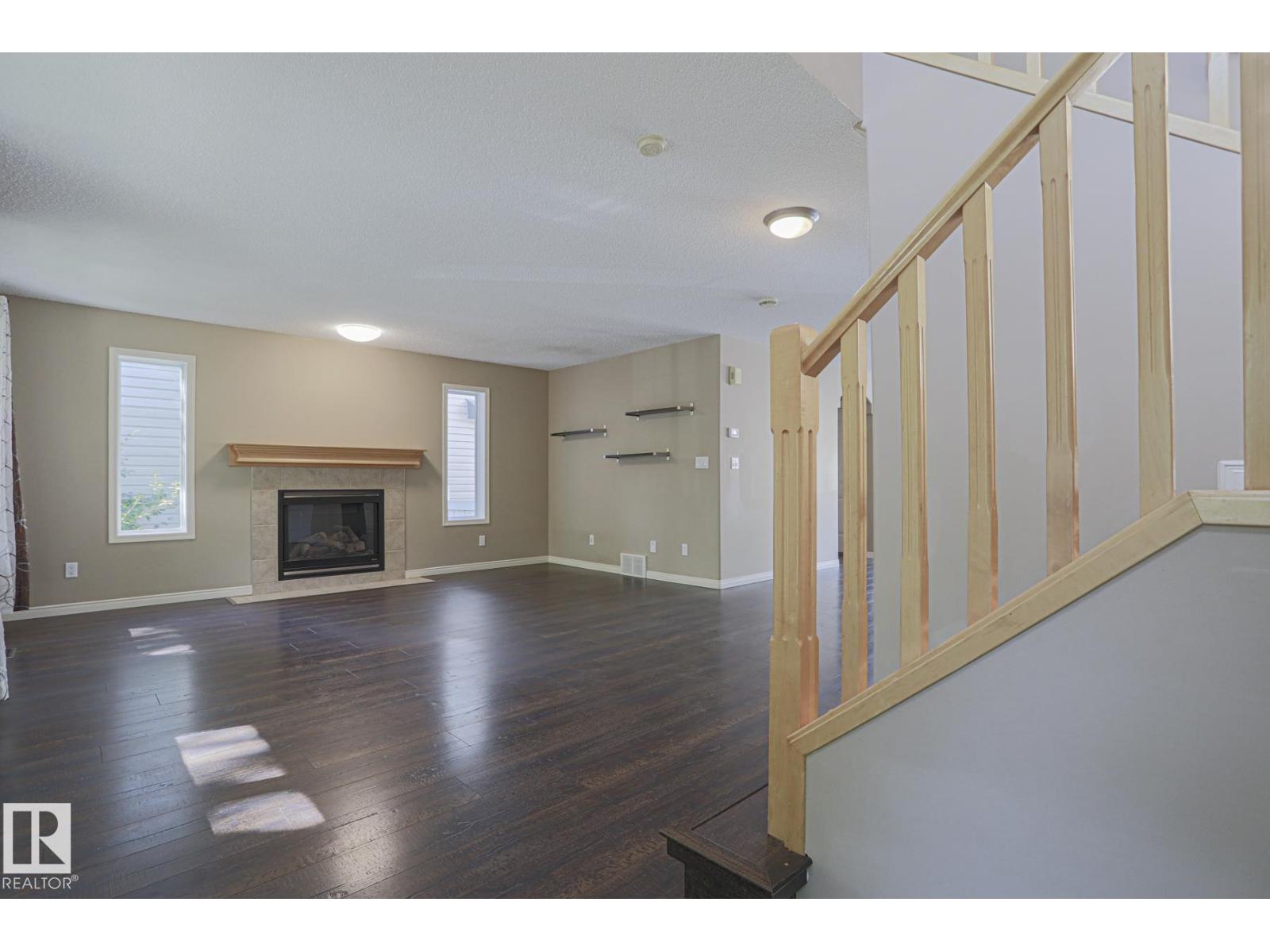 1824 Tufford Wy Nw, Edmonton, Alberta  T6R 1W3 - Photo 3 - E4458375
