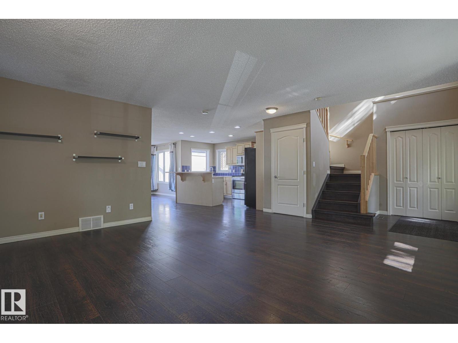 1824 Tufford Wy Nw, Edmonton, Alberta  T6R 1W3 - Photo 5 - E4458375