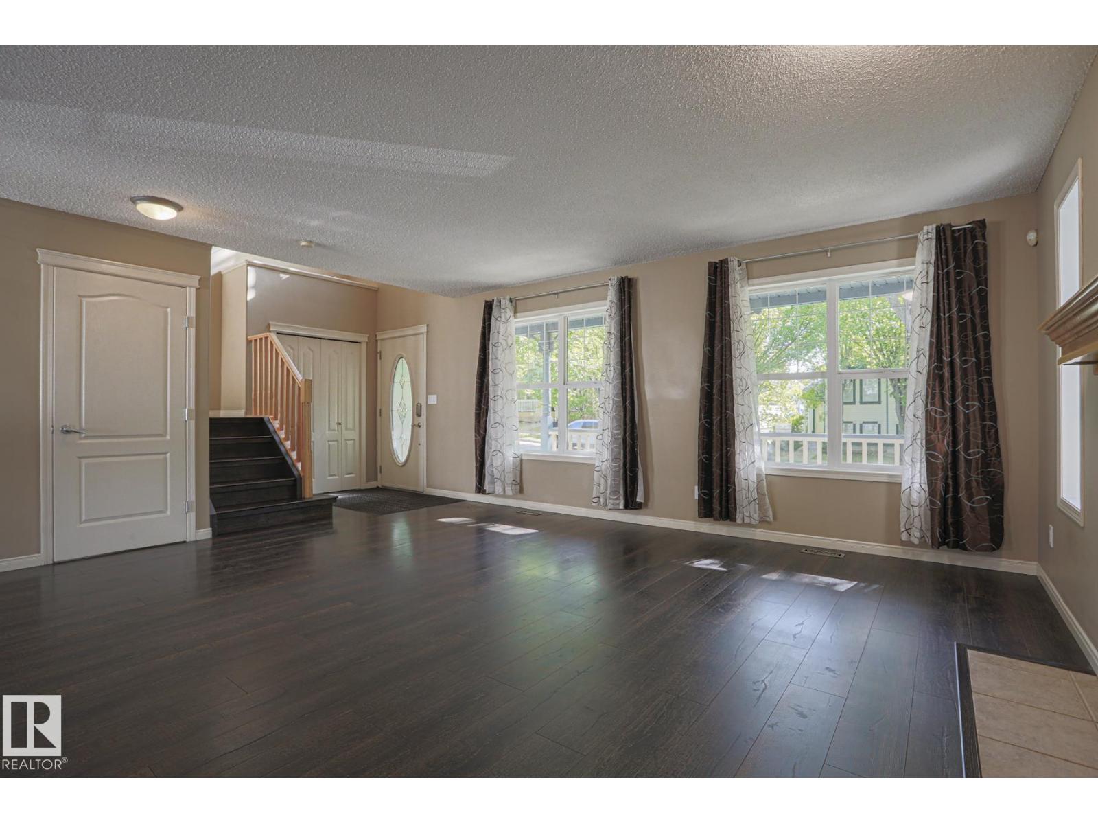 1824 Tufford Wy Nw, Edmonton, Alberta  T6R 1W3 - Photo 6 - E4458375