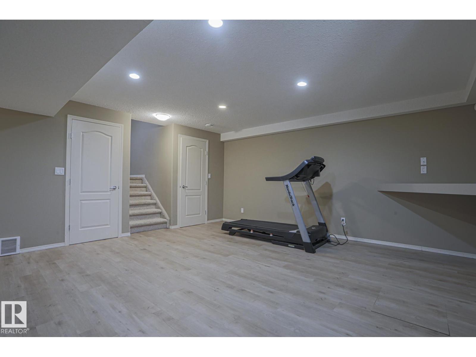 1824 Tufford Wy Nw, Edmonton, Alberta  T6R 1W3 - Photo 38 - E4458375