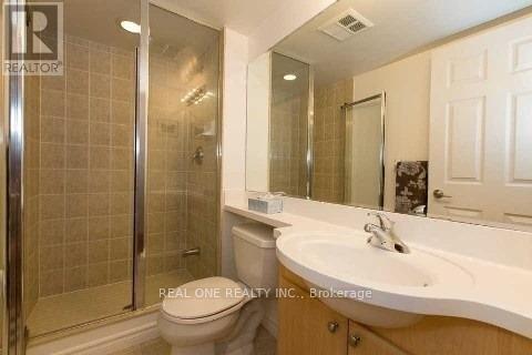 1511 - 763 Bay Street, Toronto, Ontario  M5G 2R3 - Photo 3 - C12444818