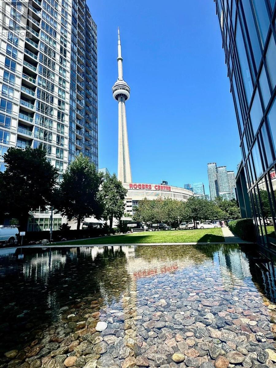 2211 - 35 MARINER TERRACE, Toronto, Ontario