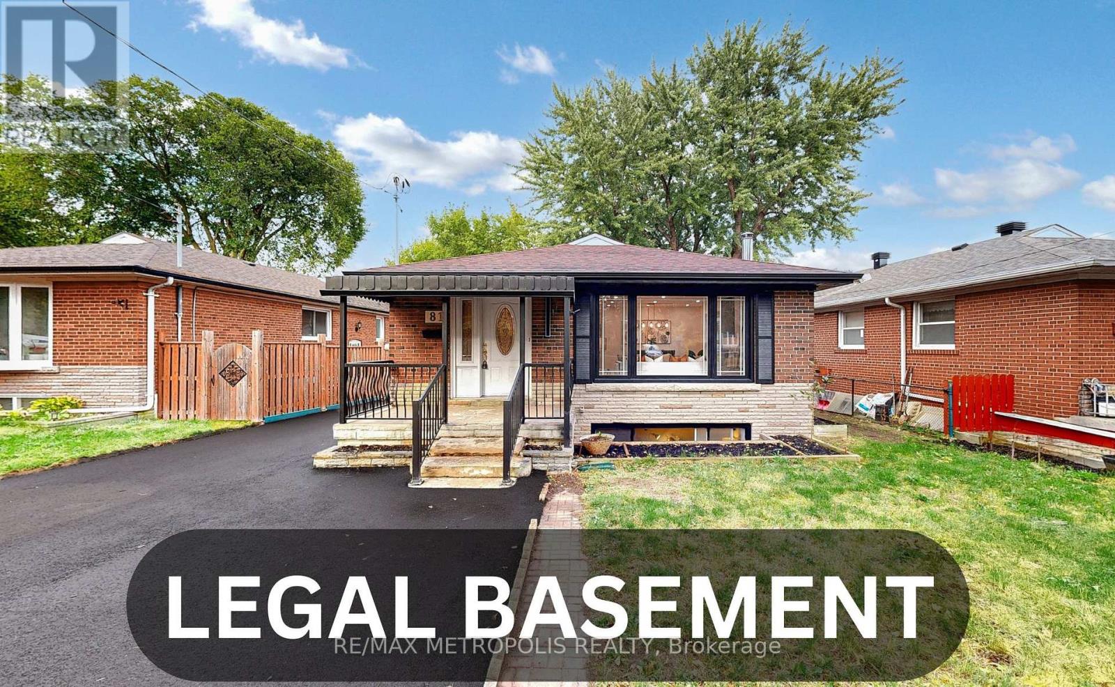 81 SEDGEMOUNT DRIVE, Toronto, Ontario