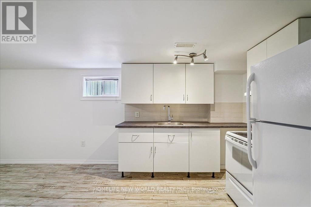 Bsmt - 47 Davis Road, Aurora, Ontario  L4G 2B4 - Photo 6 - N12444813