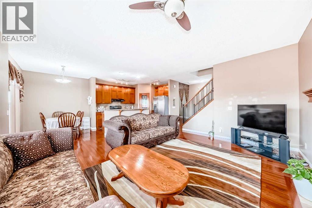 148 Saddlecrest Gardens Ne, Calgary, Alberta  T3J 0C3 - Photo 14 - A2242078
