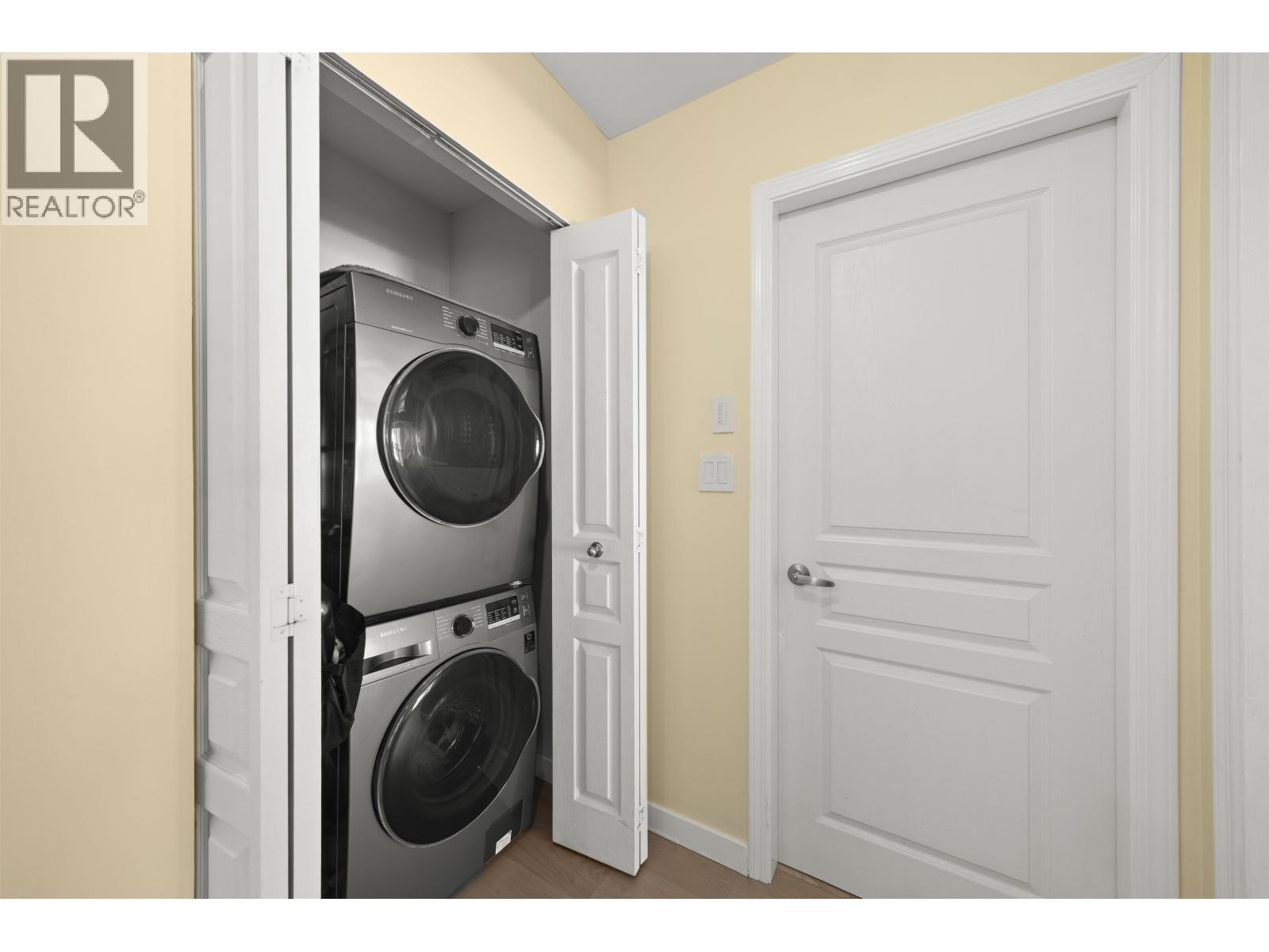 111 225 E 6th Street, North Vancouver, British Columbia  V7L 1P4 - Photo 23 - R3051786