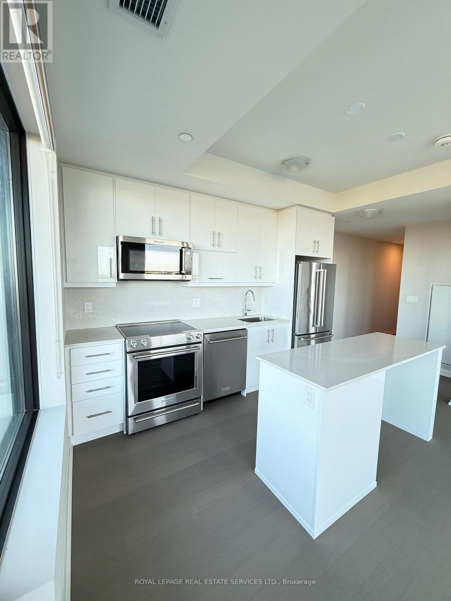 803 - 1415 Dundas Street E, Oakville, Ontario  L6H 7G1 - Photo 12 - W12444832