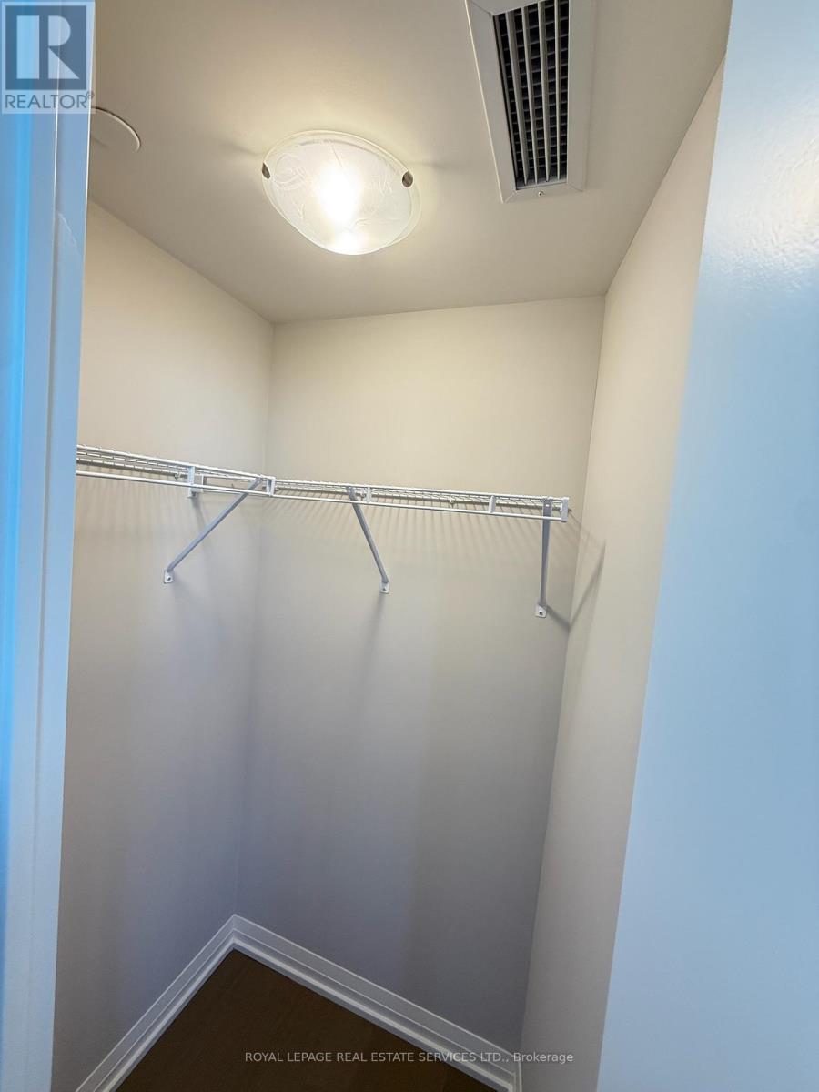 803 - 1415 Dundas Street E, Oakville, Ontario  L6H 7G1 - Photo 24 - W12444832