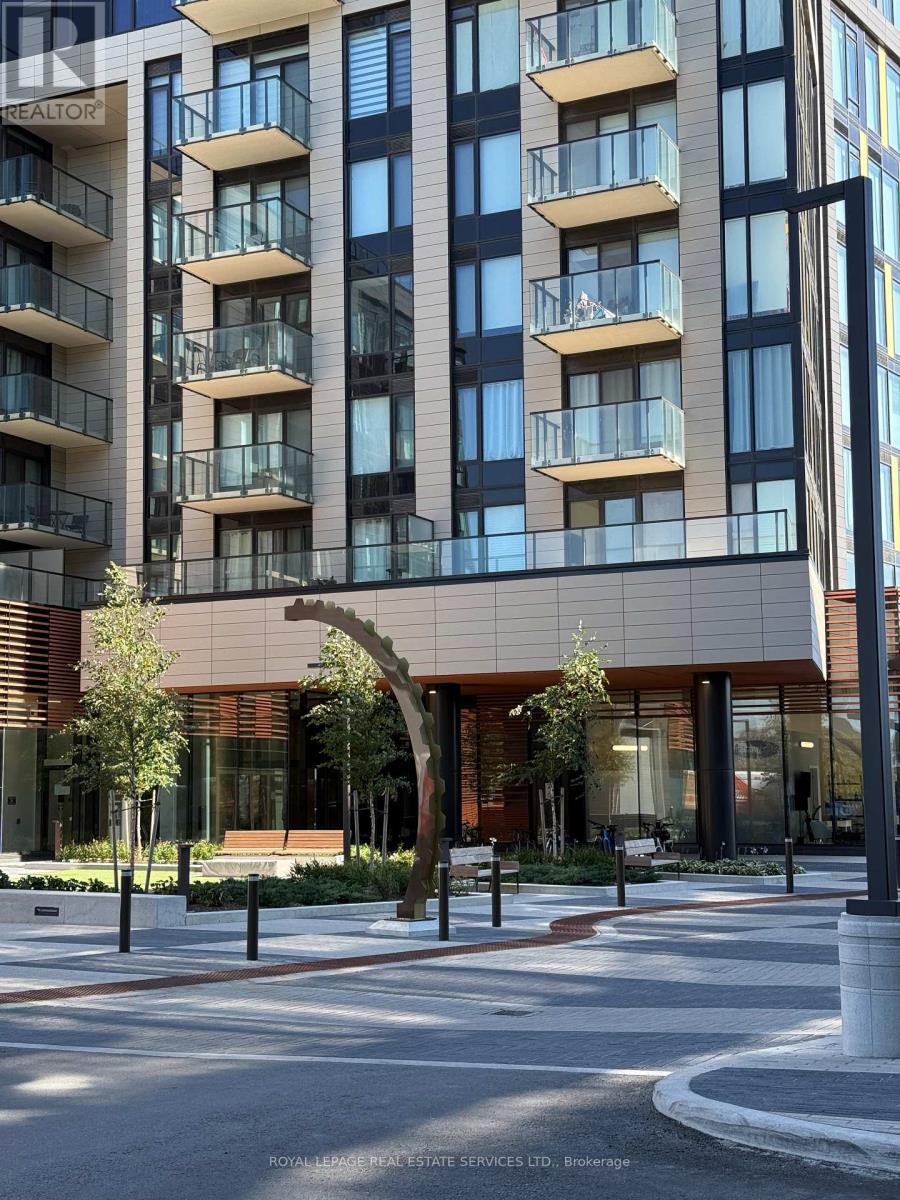 803 - 1415 Dundas Street E, Oakville, Ontario  L6H 7G1 - Photo 4 - W12444832