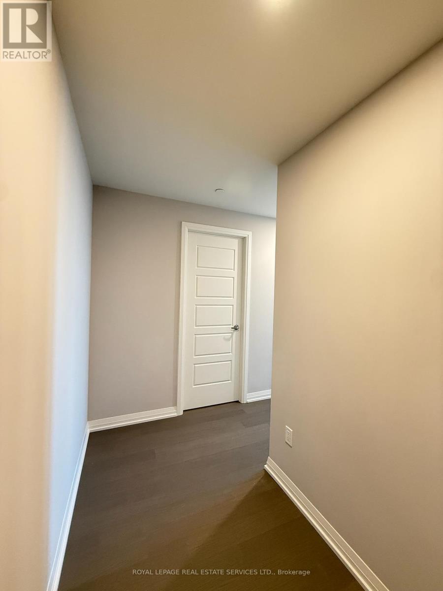 803 - 1415 Dundas Street E, Oakville, Ontario  L6H 7G1 - Photo 7 - W12444832