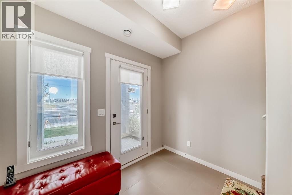 802, 218 Sherwood Square Nw, Calgary, Alberta  T3R 0Y2 - Photo 3 - A2262191