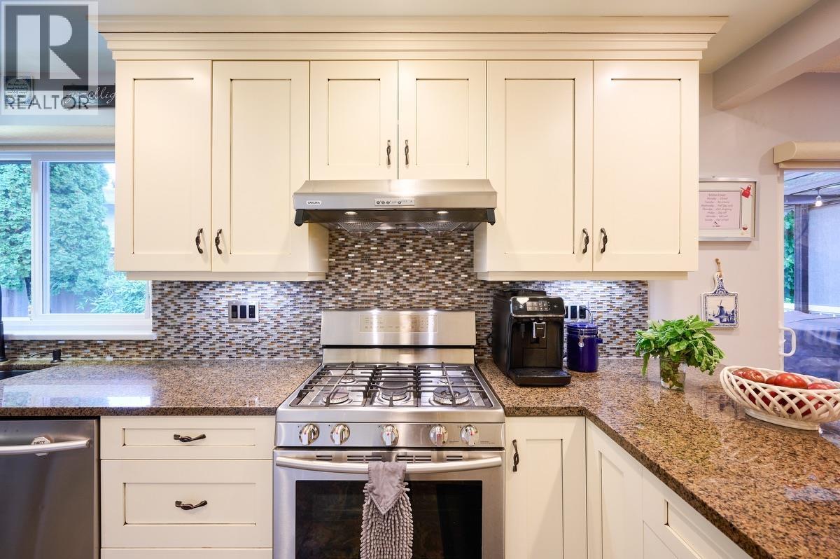 3222 Pinda Drive, Port Moody, British Columbia  V3H 3J7 - Photo 6 - R3054688