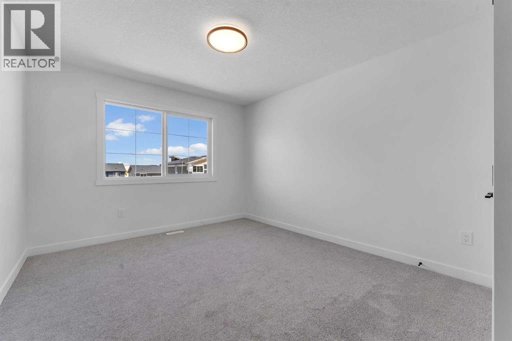 348 Waterford Grove, Chestermere, Alberta  T1X 2Z9 - Photo 28 - A2254945