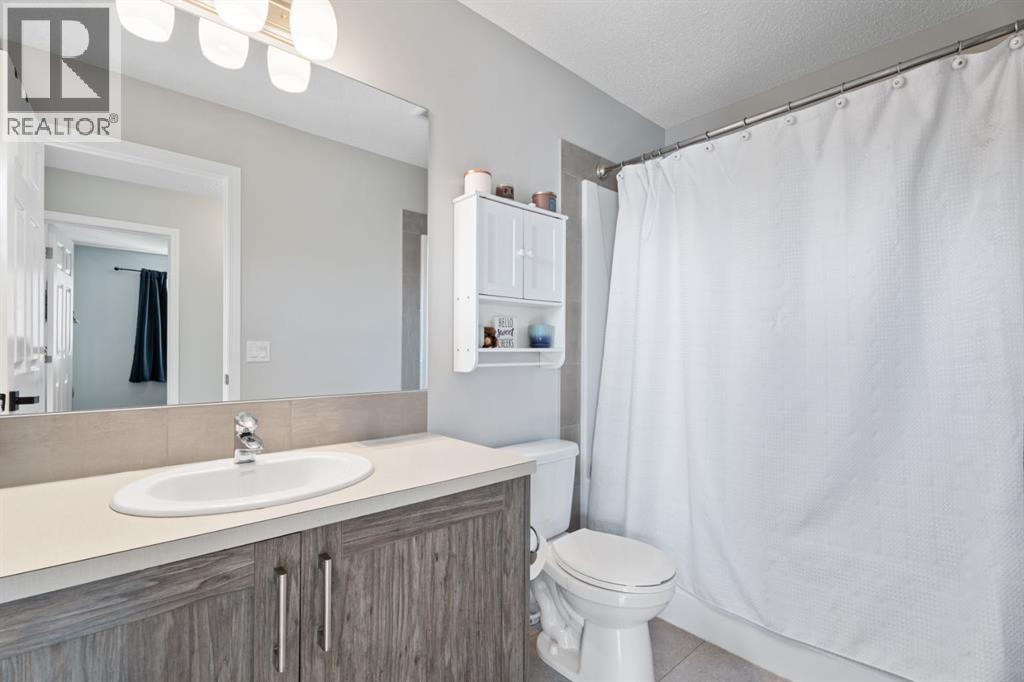 178 Buckskin Way, Cochrane, Alberta  T4C 2R7 - Photo 35 - A2261663