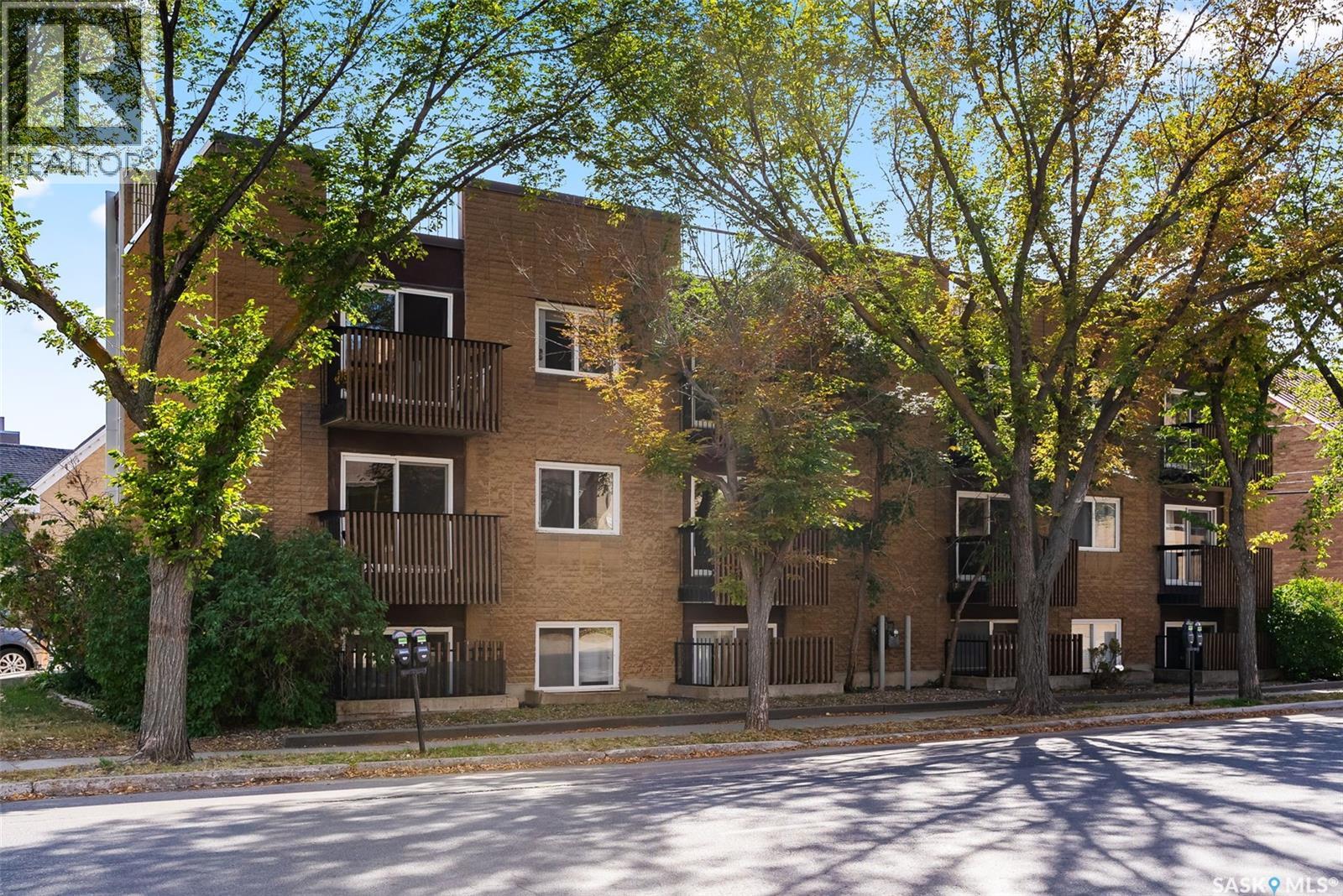 9 2104 MCINTYRE STREET, Regina, Saskatchewan