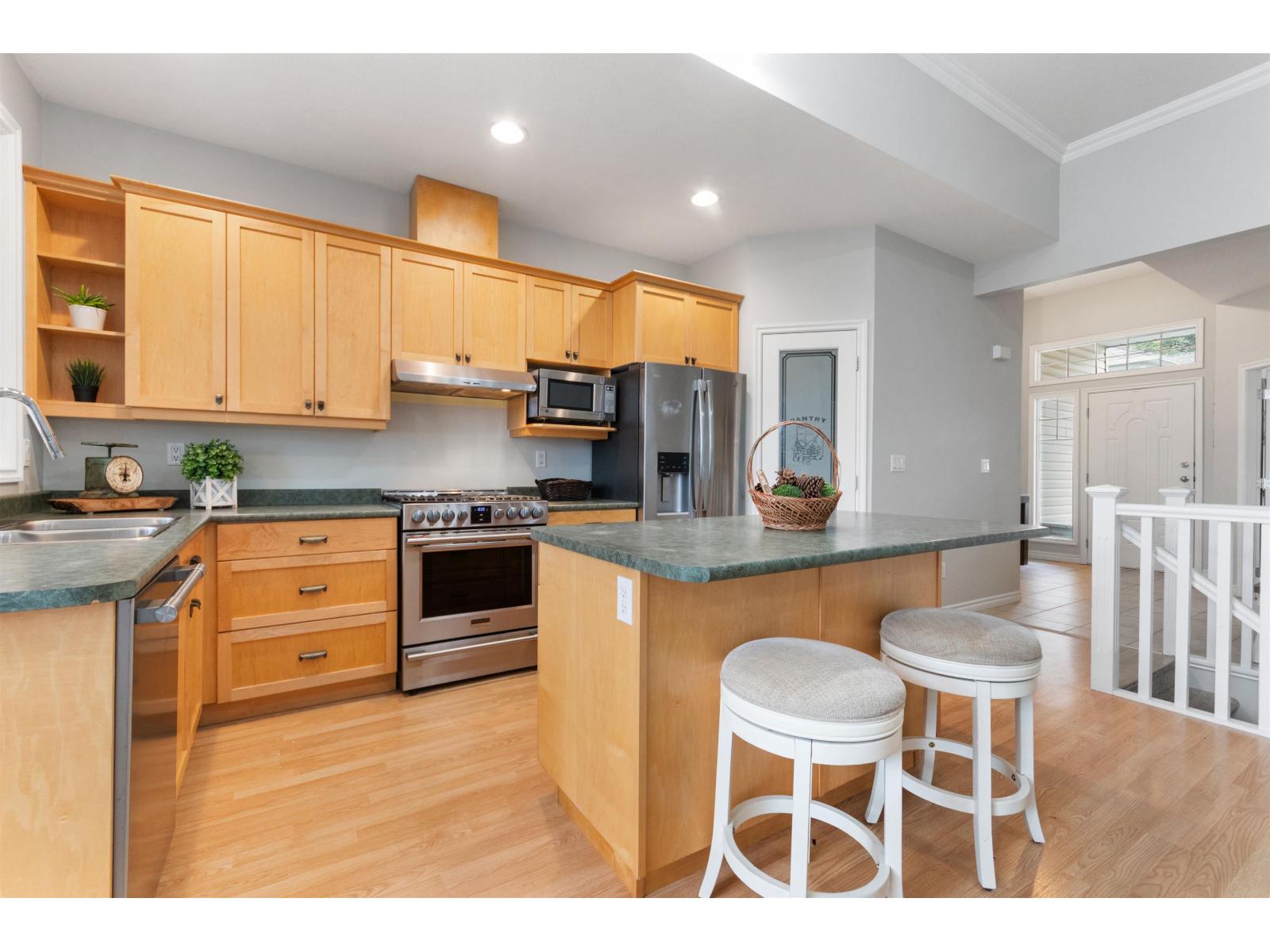 54 8590 Sunrise Drive, Chilliwack Mountain, Chilliwack, British Columbia  V2R 3Z4 - Photo 17 - R3055261