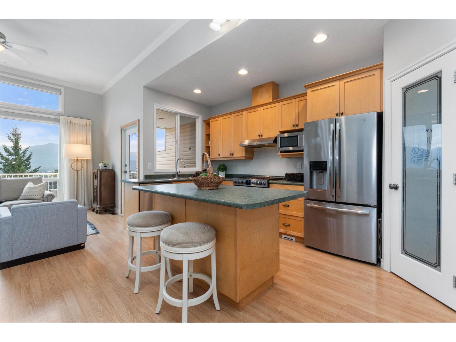 54 8590 Sunrise Drive, Chilliwack Mountain, Chilliwack, British Columbia  V2R 3Z4 - Photo 14 - R3055261