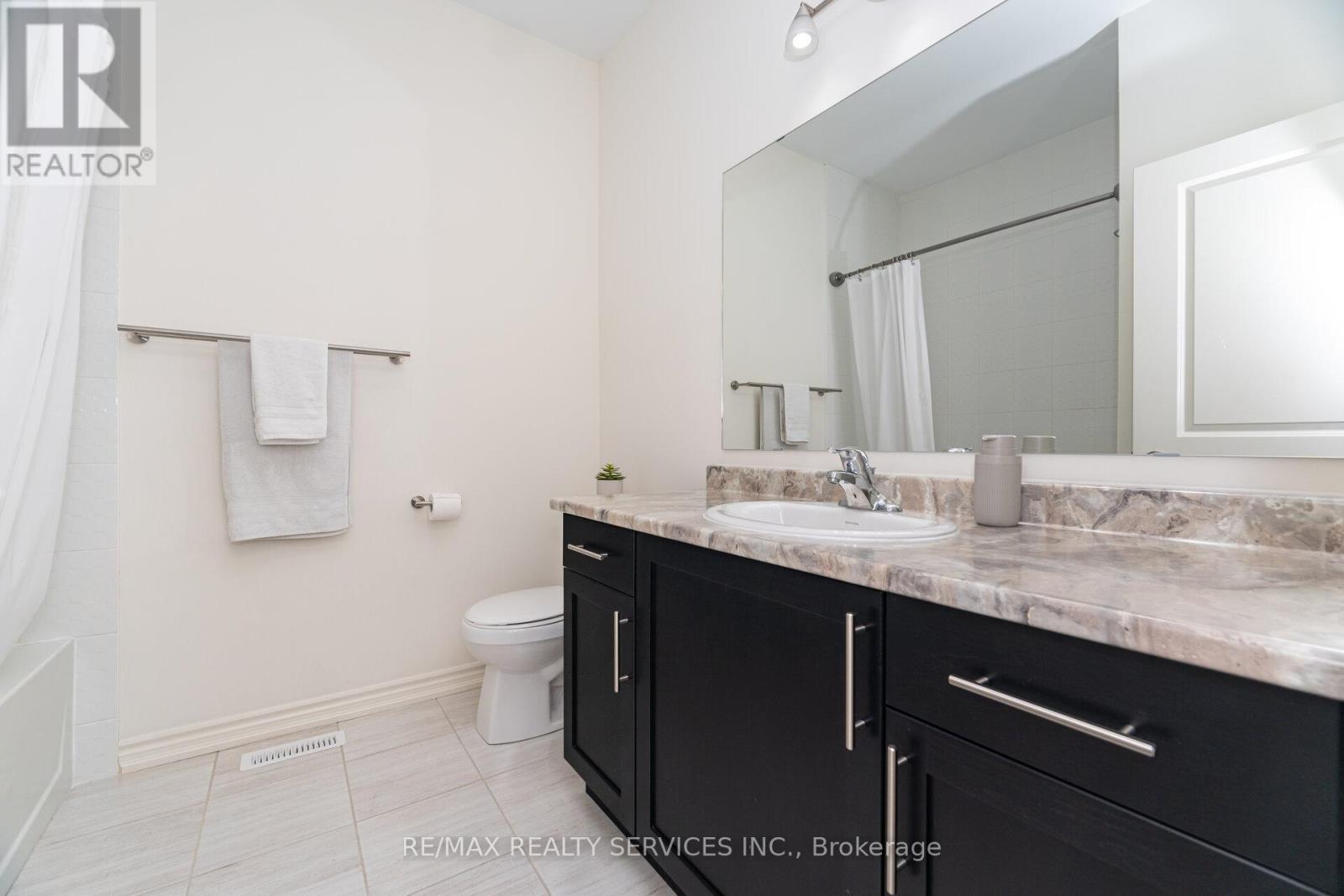 62 Block Road, Brampton, Ontario  L7A 5B3 - Photo 36 - W12439630