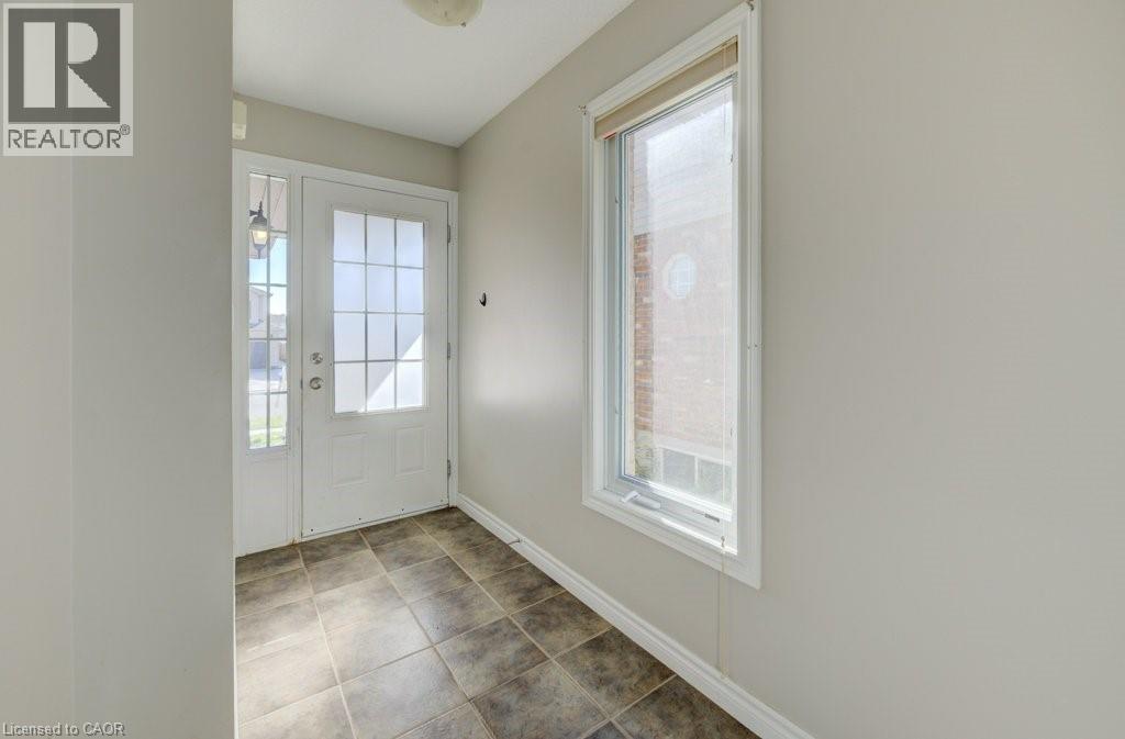 404 Tealby Crescent, Waterloo, Ontario  N2J 4Y8 - Photo 7 - 40776408