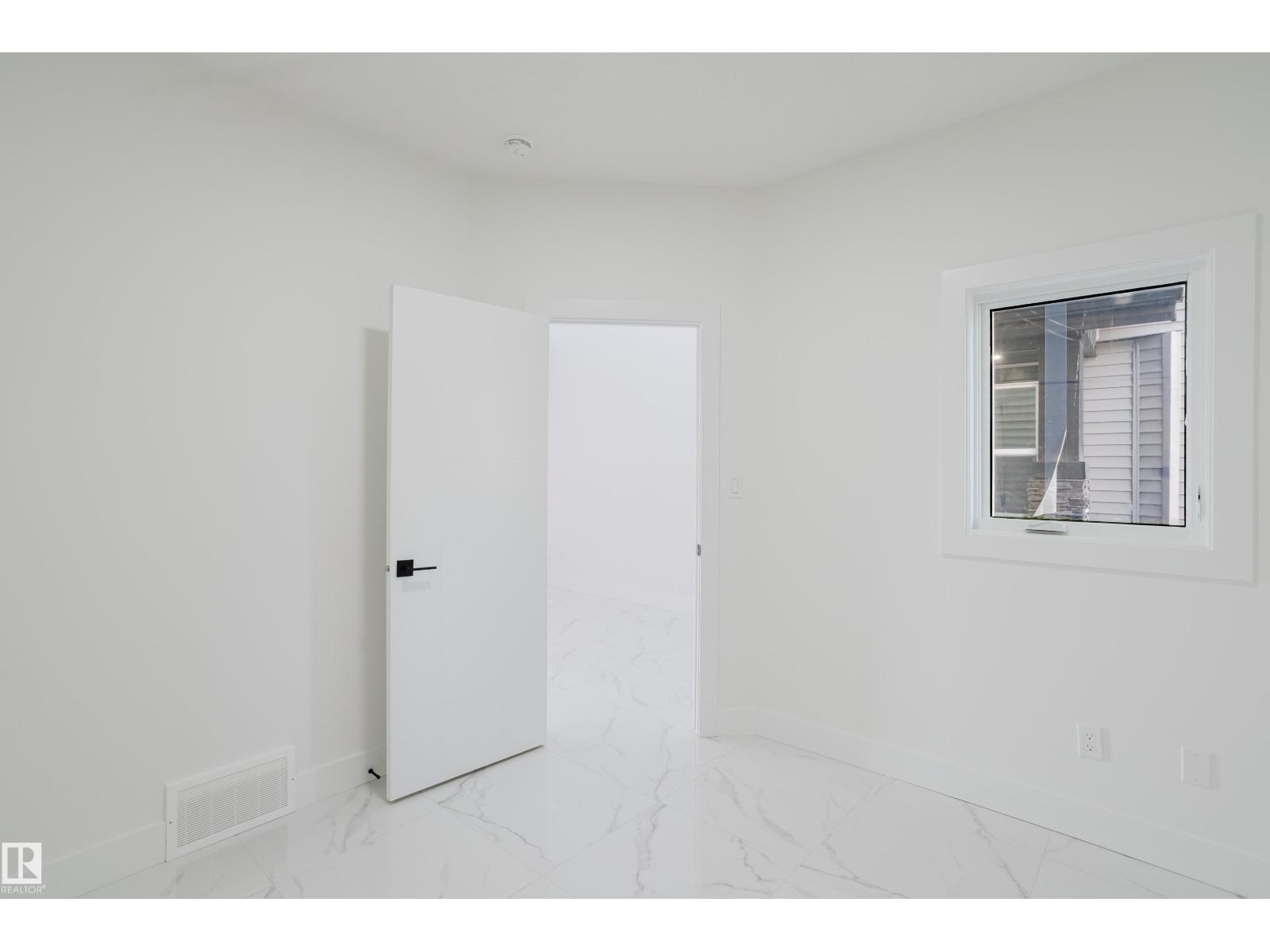 224 25 St Sw, Edmonton, Alberta  T6X 3K3 - Photo 9 - E4460843