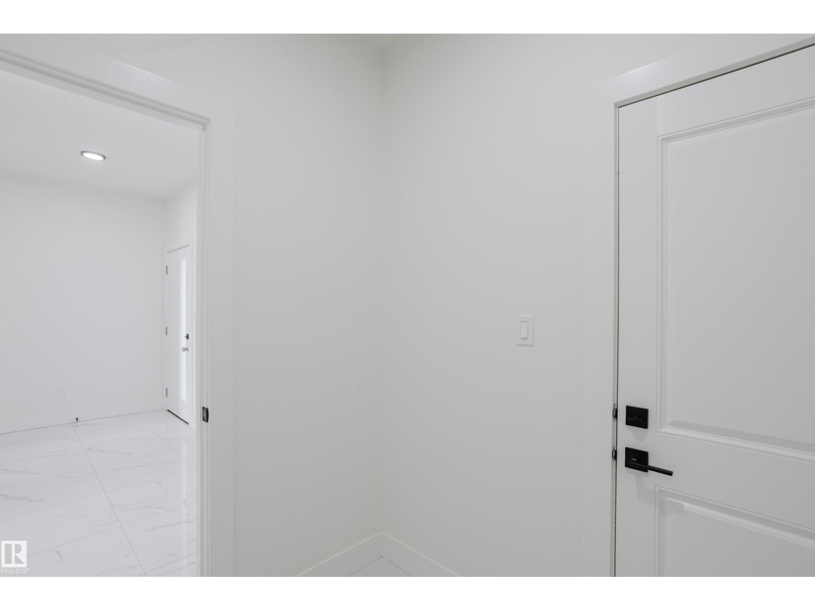 152 25 St Sw, Edmonton, Alberta  T6X 3K3 - Photo 8 - E4460844