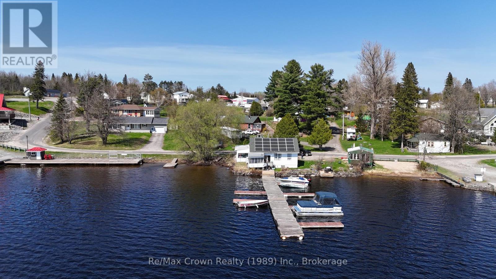 85/84 Wilson Lake Road, Parry Sound Remote Area, Ontario  P0H 1Y0 - Photo 3 - X12444852