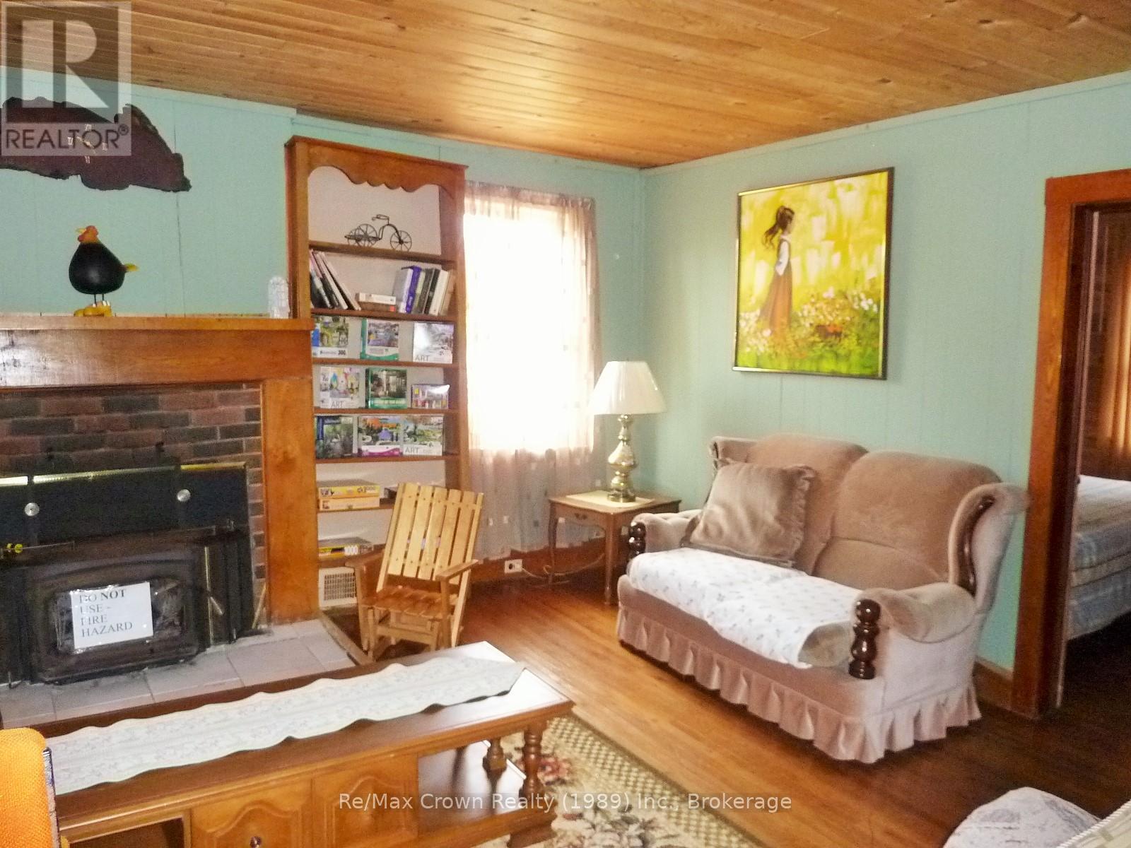 85/84 Wilson Lake Road, Parry Sound Remote Area, Ontario  P0H 1Y0 - Photo 30 - X12444852